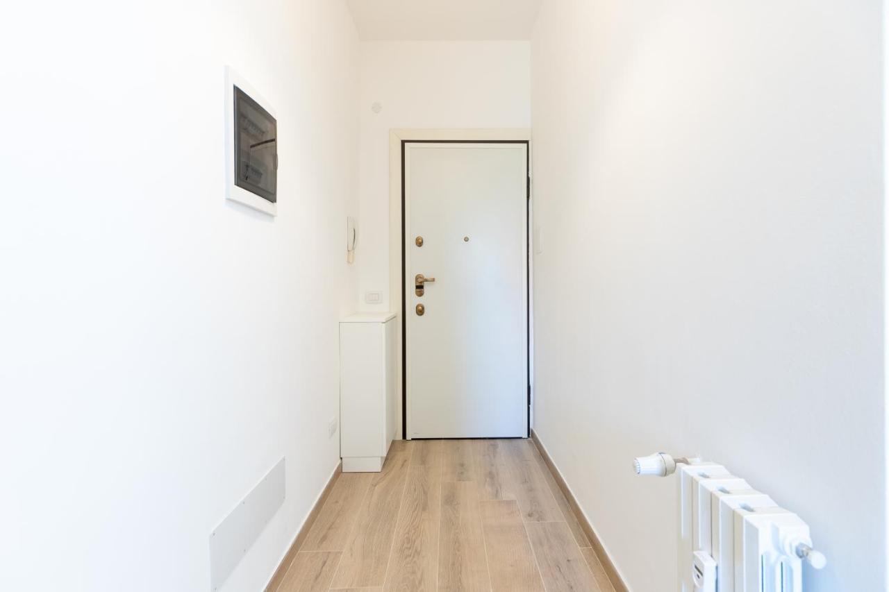 Alessia'S Flat- Milano M3 Corvetto Apartment Exterior photo