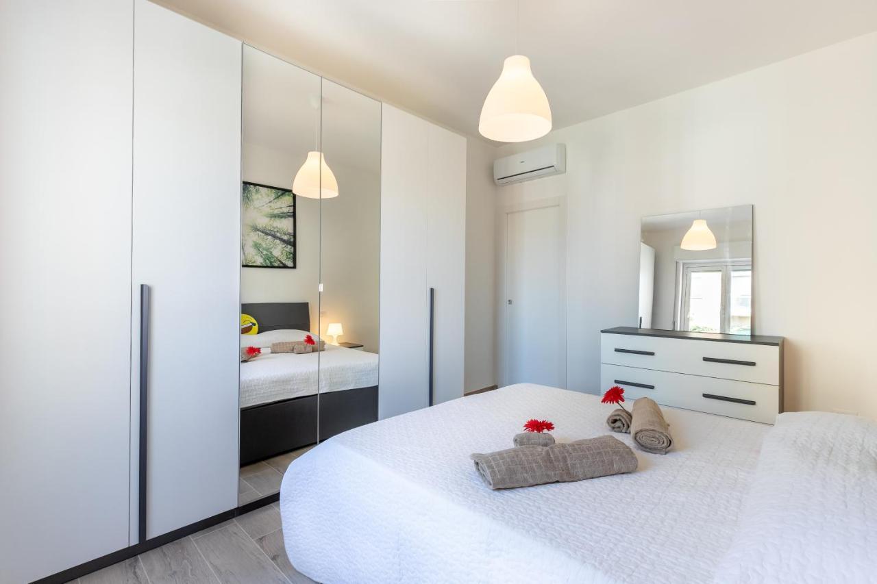 Alessia'S Flat- Milano M3 Corvetto Apartment Exterior photo